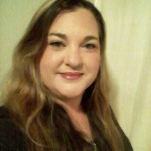 Meet your Posher, Angie